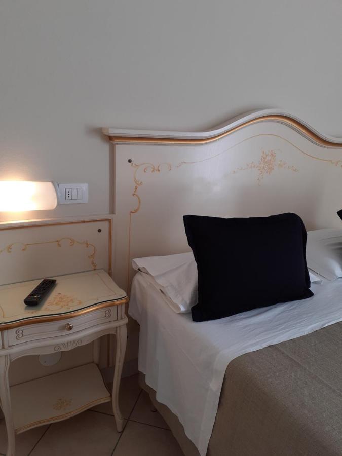 Ariston Vacanze Marina di Ravenna Exterior foto